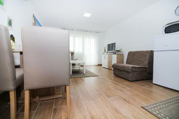 Apartamento Mara Rogoznica  Exterior foto